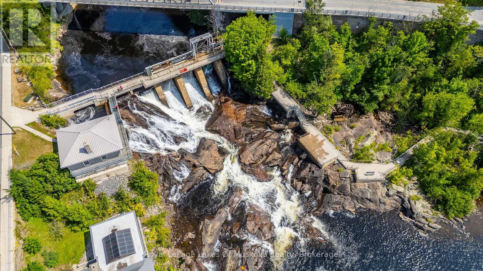 308 - 24 Ontario Street, Bracebridge, Ontario  P1L 2H5 - Photo 37 - X12662526