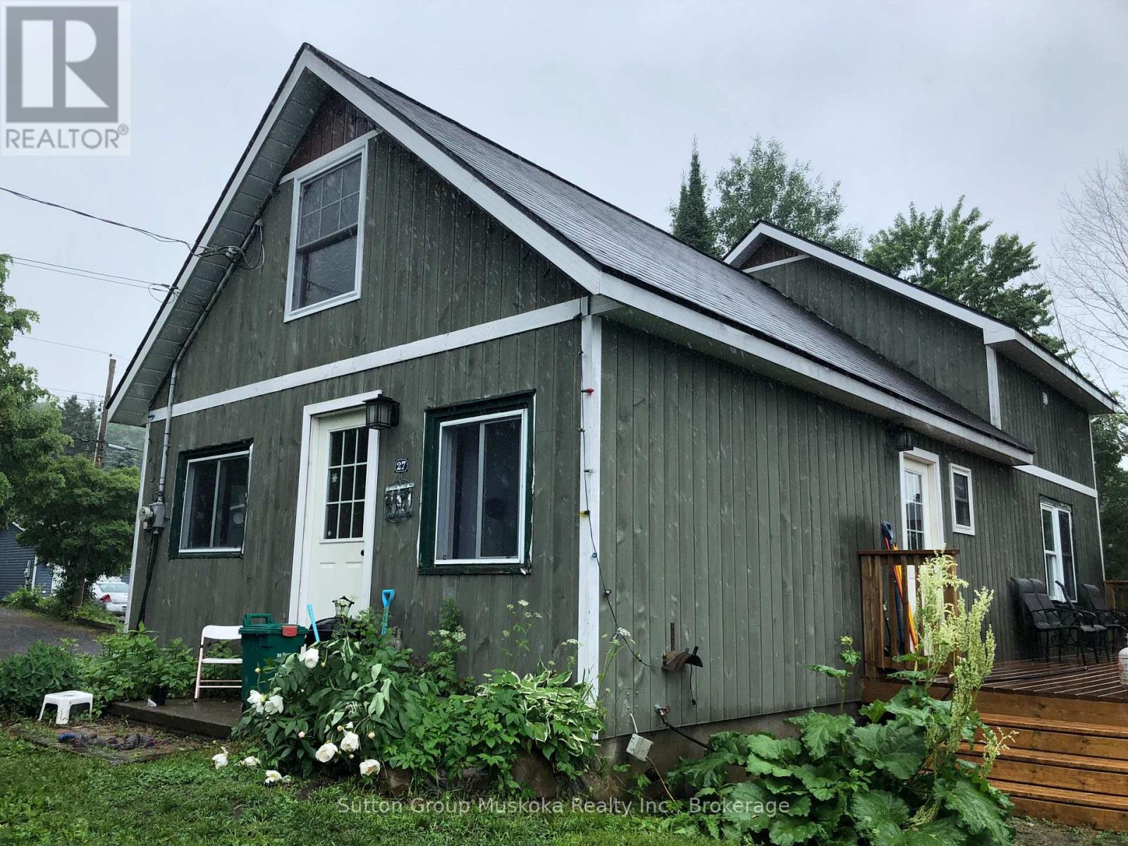 27 Henry Street, Huntsville, Ontario  P1H 1V5 - Photo 1 - X12663168