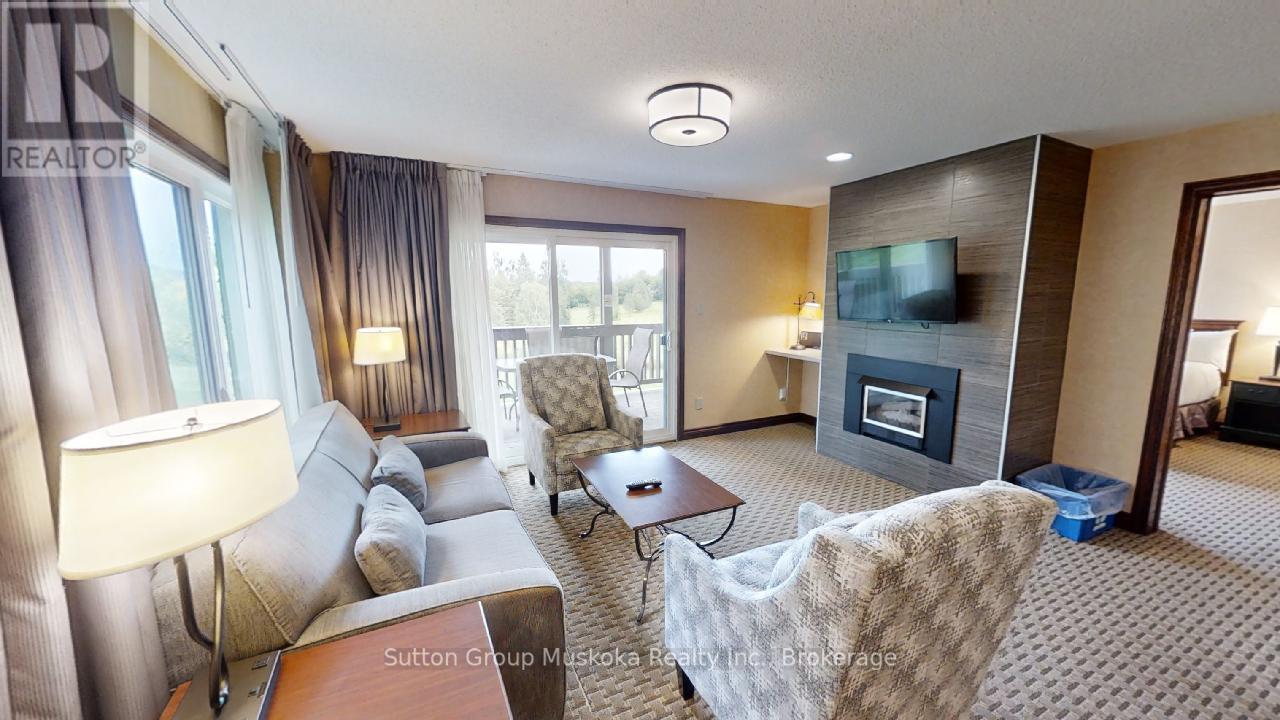 31-101 The Greens Drive, Huntsville, Ontario  P1H 2E8 - Photo 1 - X12671870