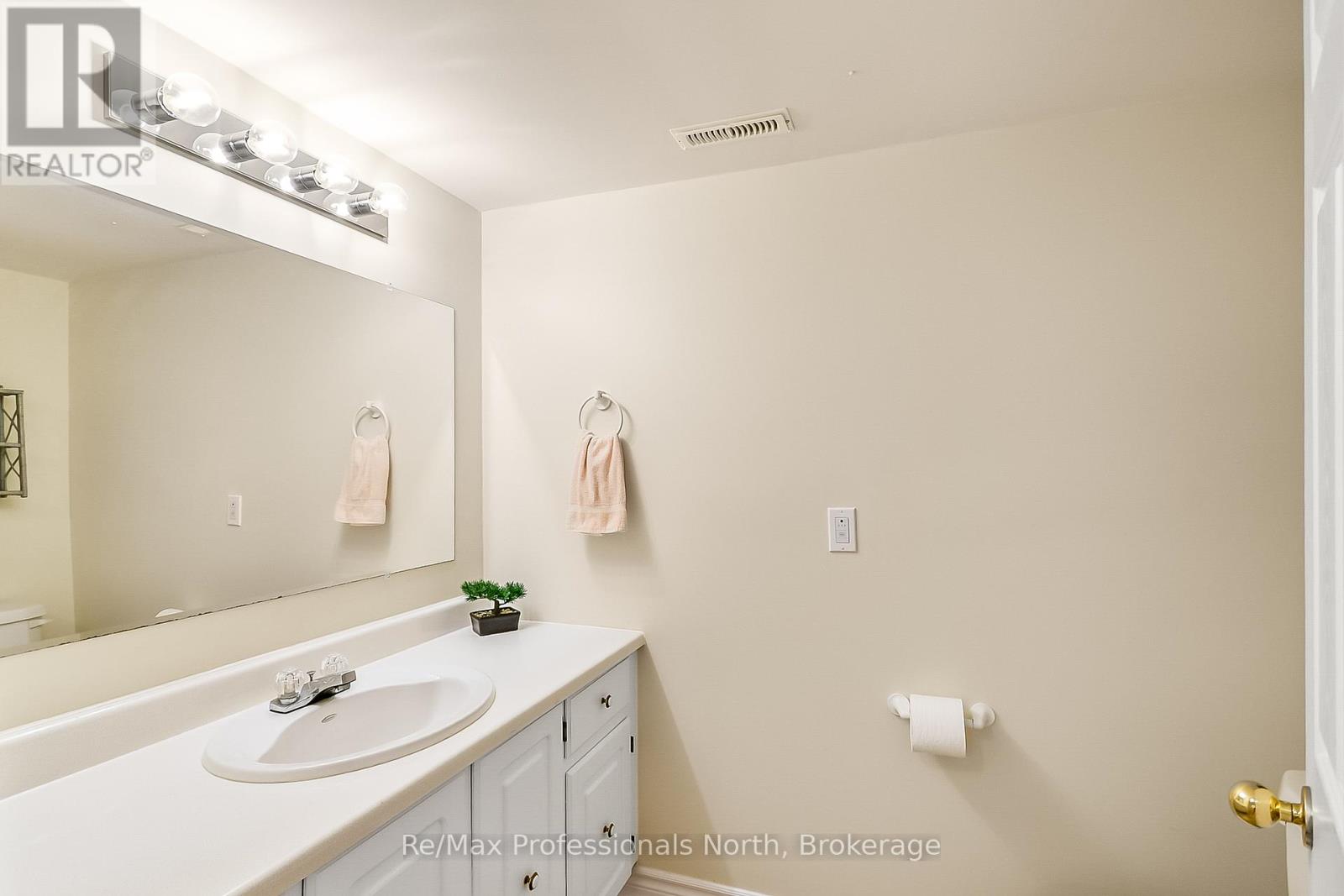 136 Hedgewood Lane, Gravenhurst, Ontario  P1P 1Z4 - Photo 27 - X12672010