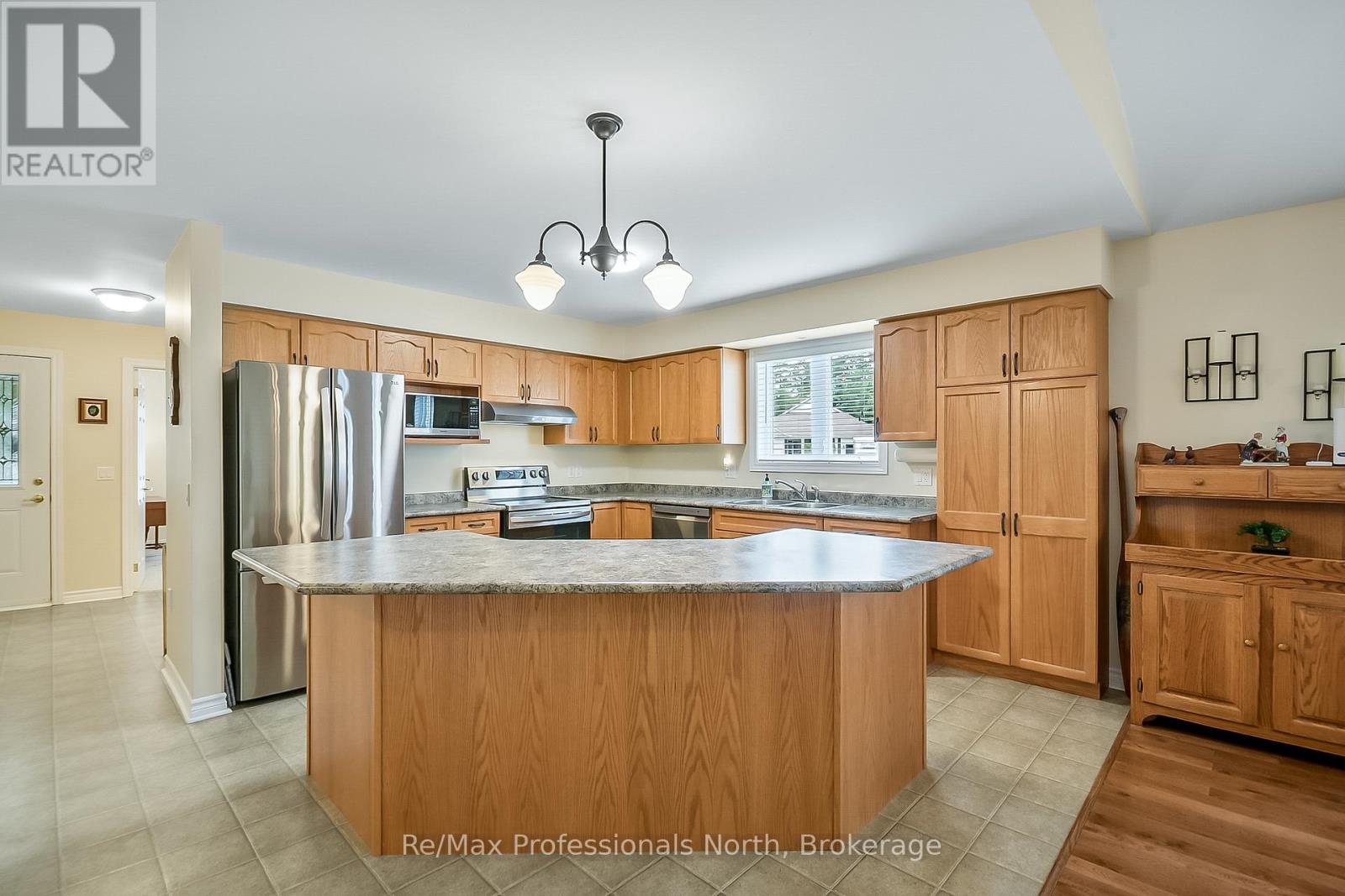 136 Hedgewood Lane, Gravenhurst, Ontario  P1P 1Z4 - Photo 6 - X12672010