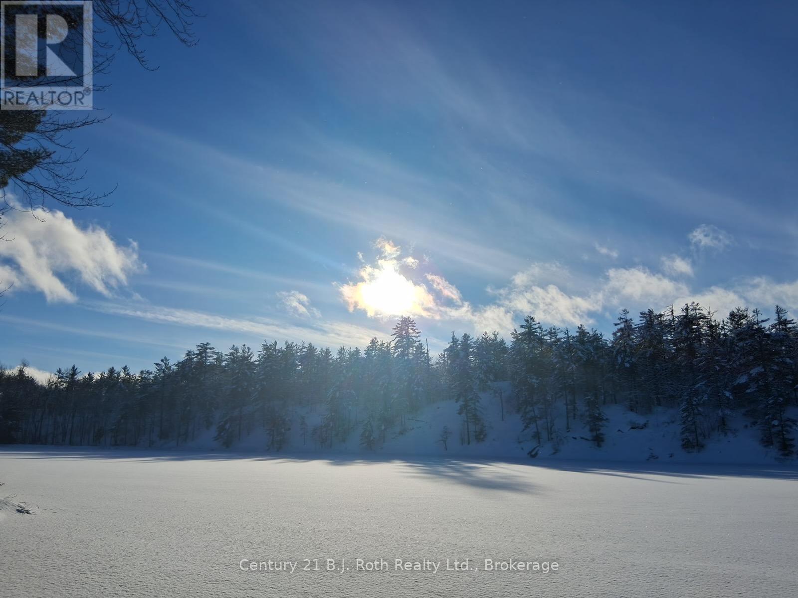 1112 Sam Cook Road, Gravenhurst, Ontario  P1P 1R3 - Photo 17 - X12672910