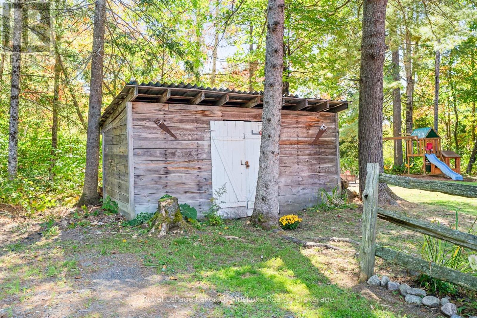 3921 Ravenscliffe Road, Huntsville, Ontario  P1H 2J2 - Photo 24 - X12673216