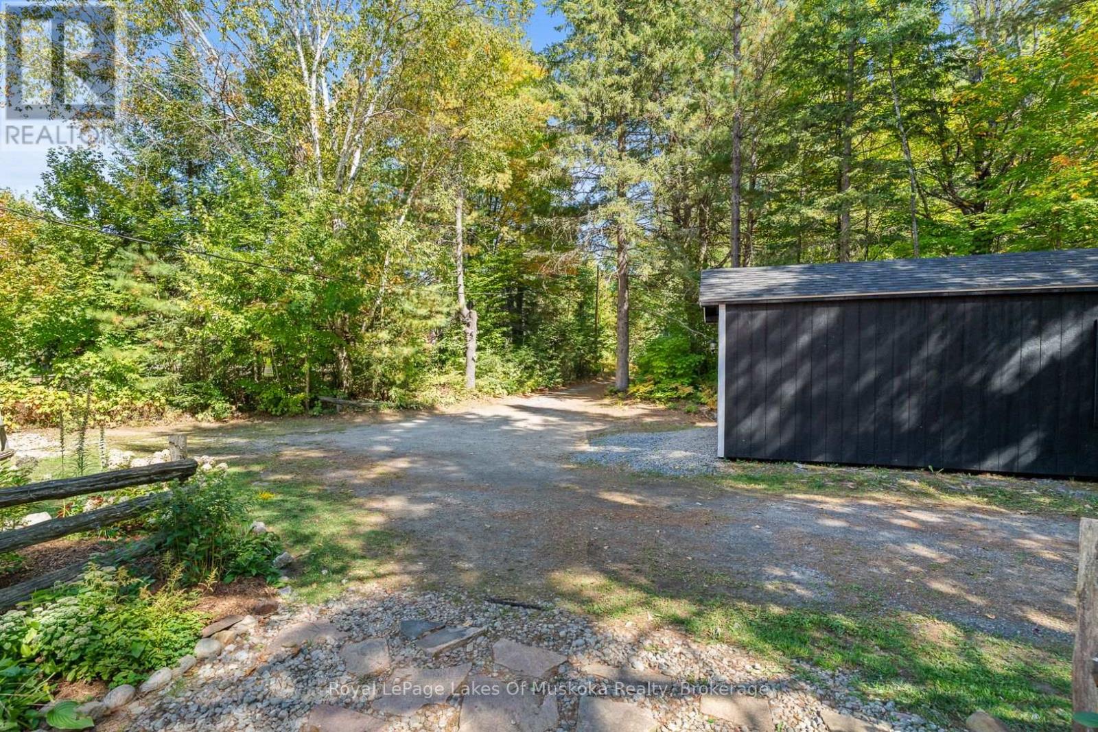 3921 Ravenscliffe Road, Huntsville, Ontario  P1H 2J2 - Photo 37 - X12673216