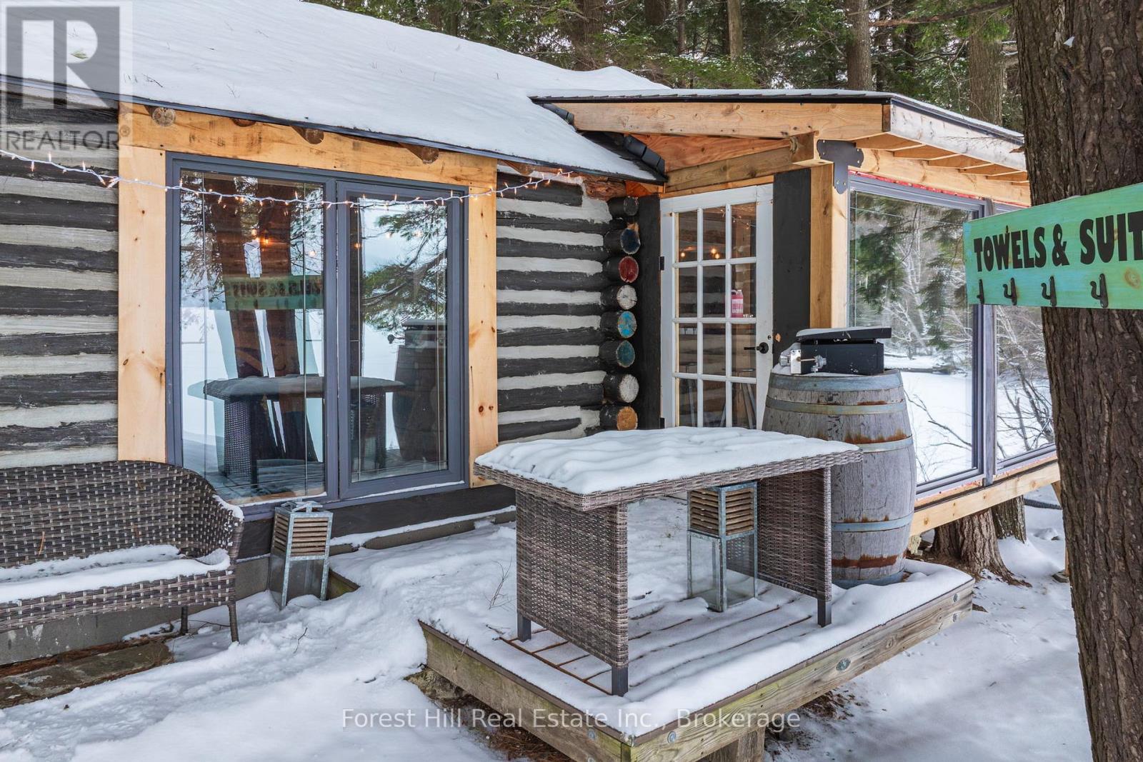 1092 Main Street, Lake Of Bays, Ontario  P0B 1A0 - Photo 23 - X12681198