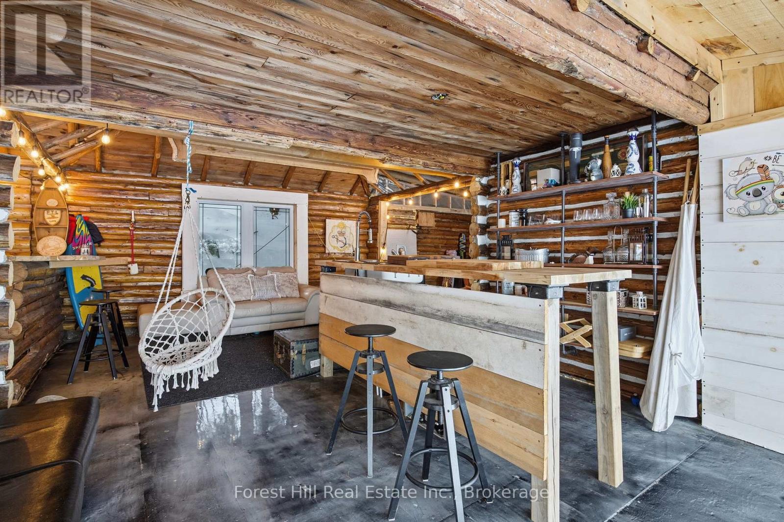 1092 Main Street, Lake Of Bays, Ontario  P0B 1A0 - Photo 26 - X12681198