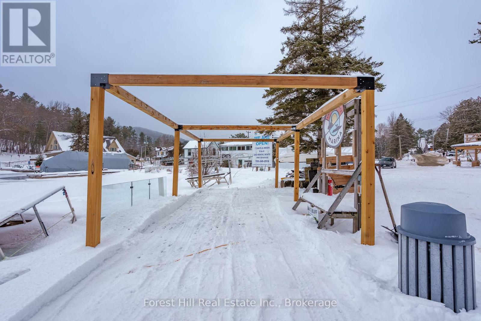 1092 Main Street, Lake Of Bays, Ontario  P0B 1A0 - Photo 39 - X12681198