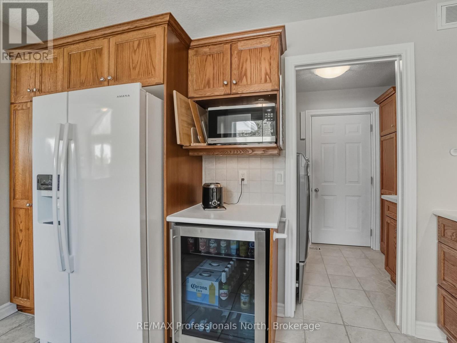 77 Ewing Street, Bracebridge, Ontario  P1L 2H7 - Photo 14 - X12681994