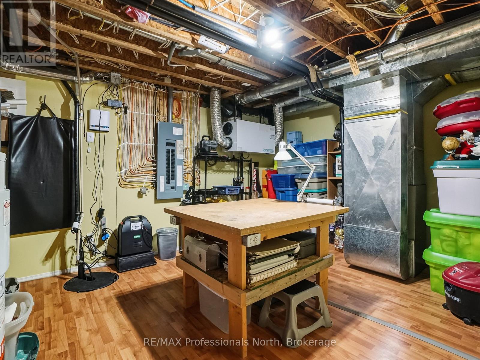 77 Ewing Street, Bracebridge, Ontario  P1L 2H7 - Photo 29 - X12681994