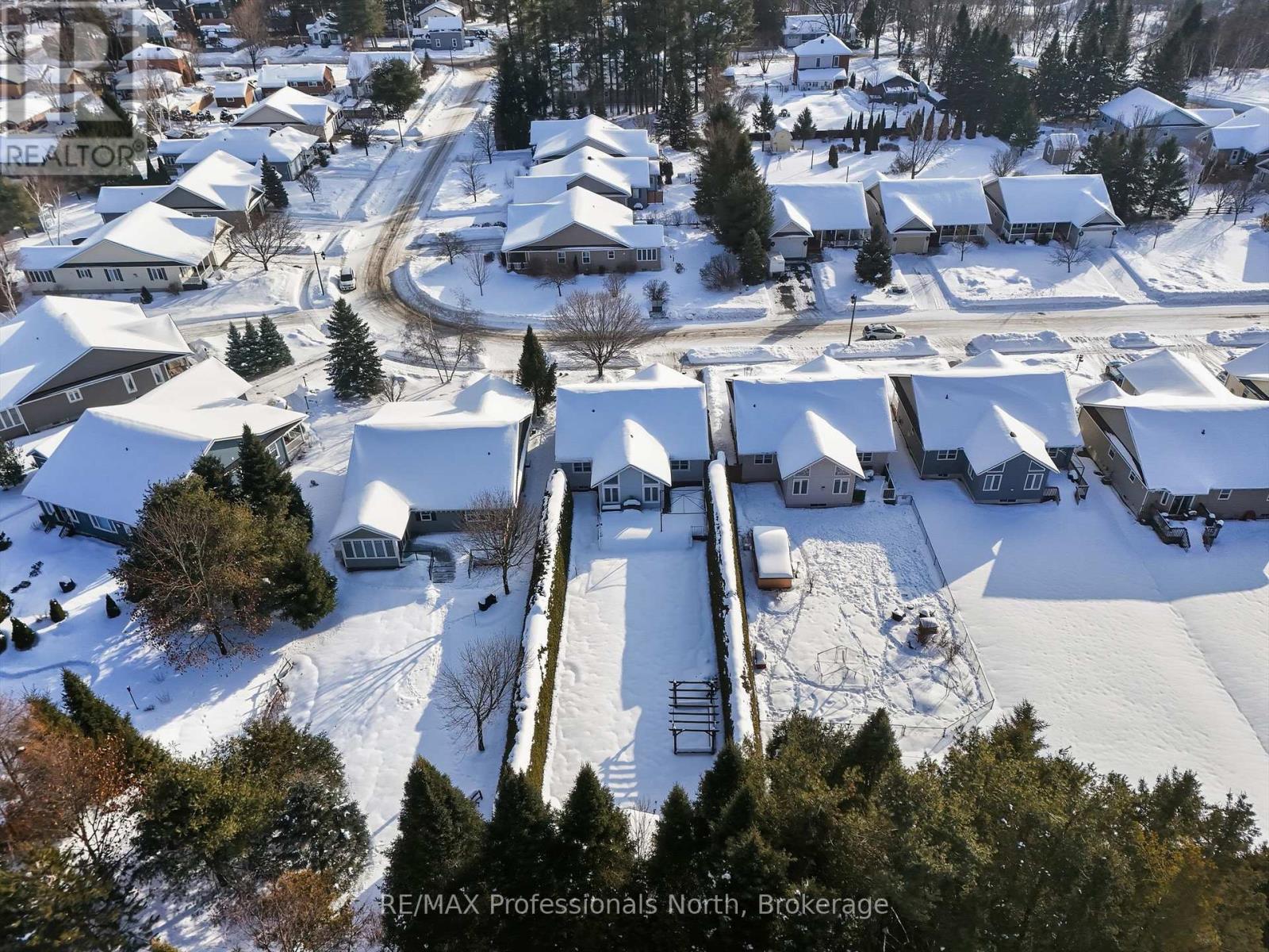 77 Ewing Street, Bracebridge, Ontario  P1L 2H7 - Photo 36 - X12681994