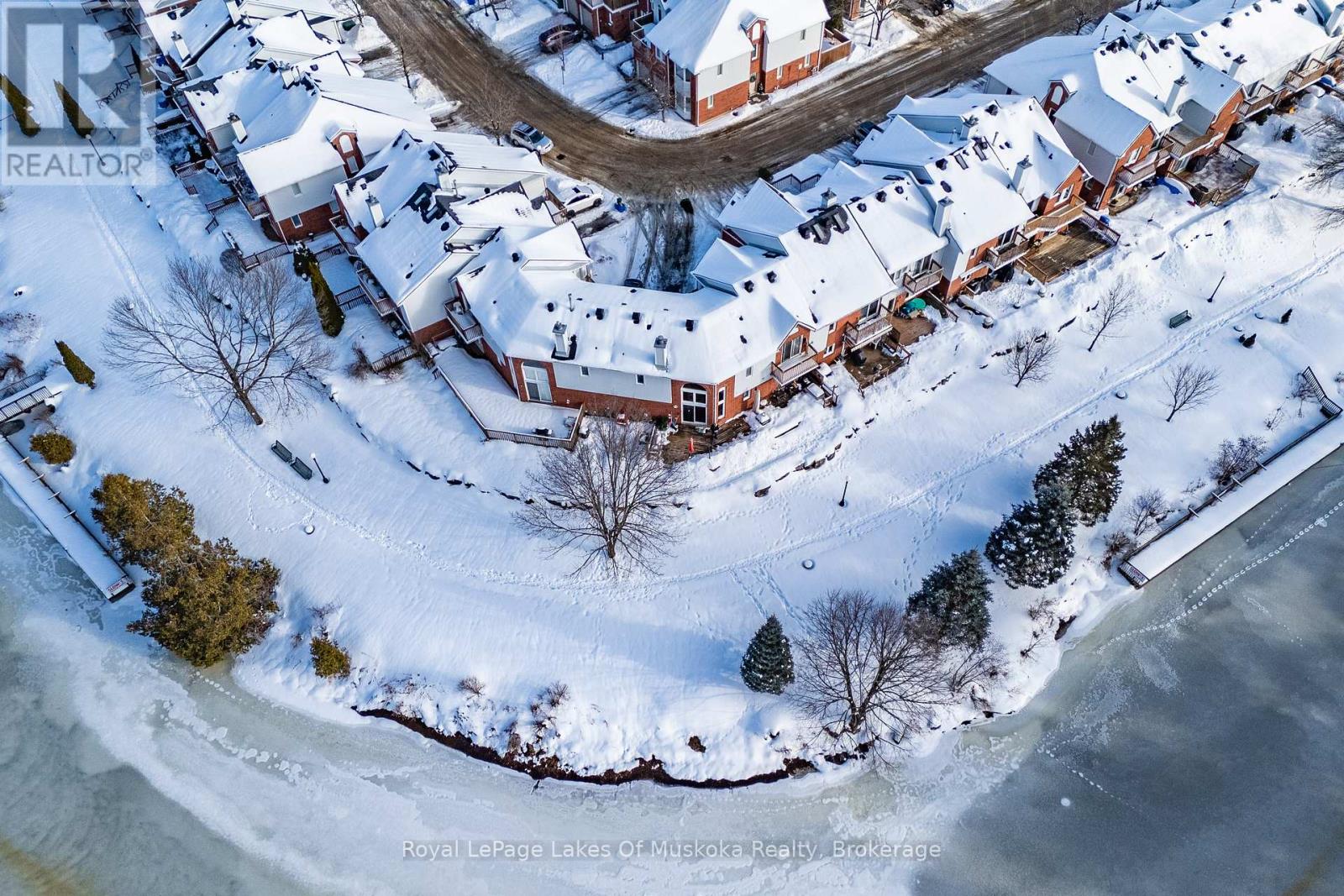 55 Shoreline Drive, Bracebridge, Ontario  P1L 1Z3 - Photo 36 - X12682166