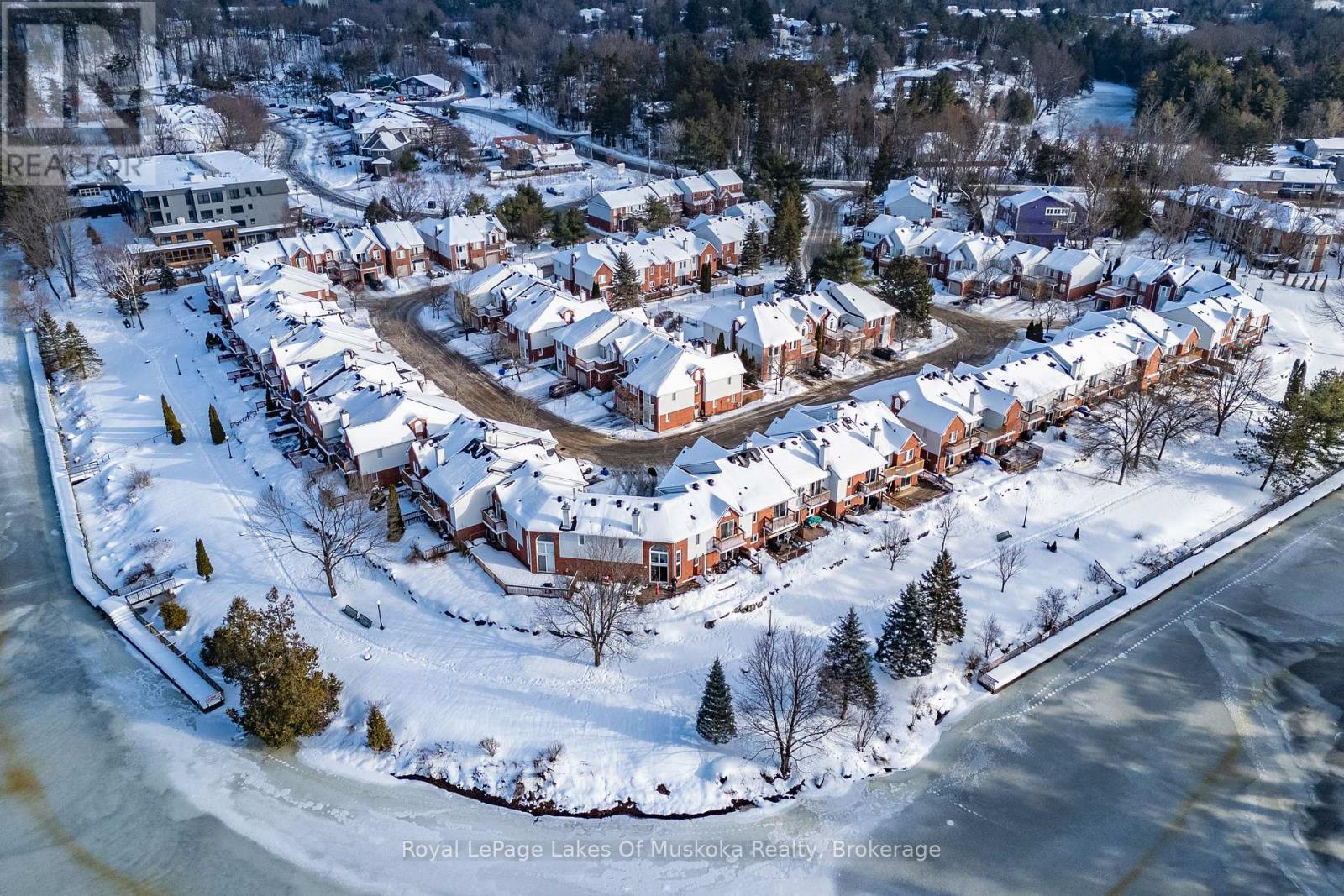 55 Shoreline Drive, Bracebridge, Ontario  P1L 1Z3 - Photo 37 - X12682166