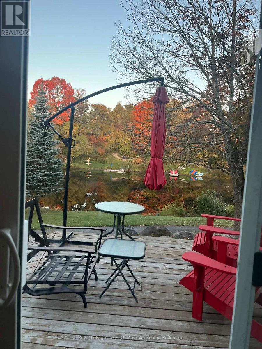 55 Shoreline Drive, Bracebridge, Ontario  P1L 1Z3 - Photo 46 - X12682166