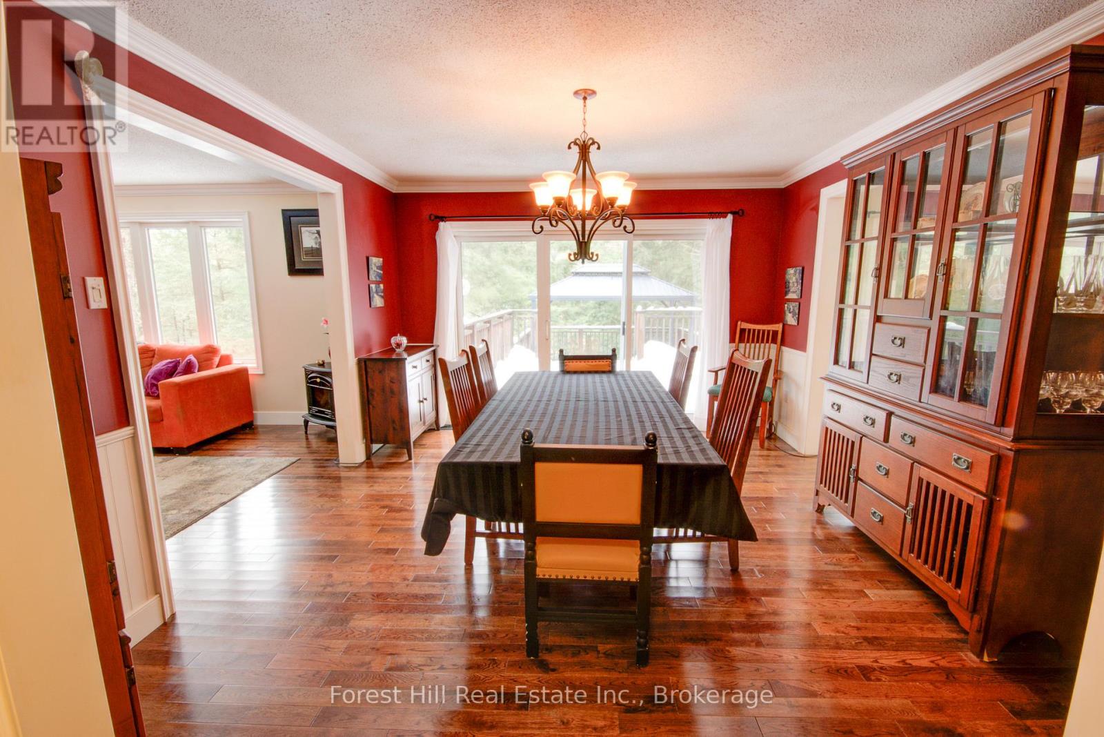 33 Meadow Heights Drive, Bracebridge, Ontario  P1L 1A2 - Photo 10 - X12684876