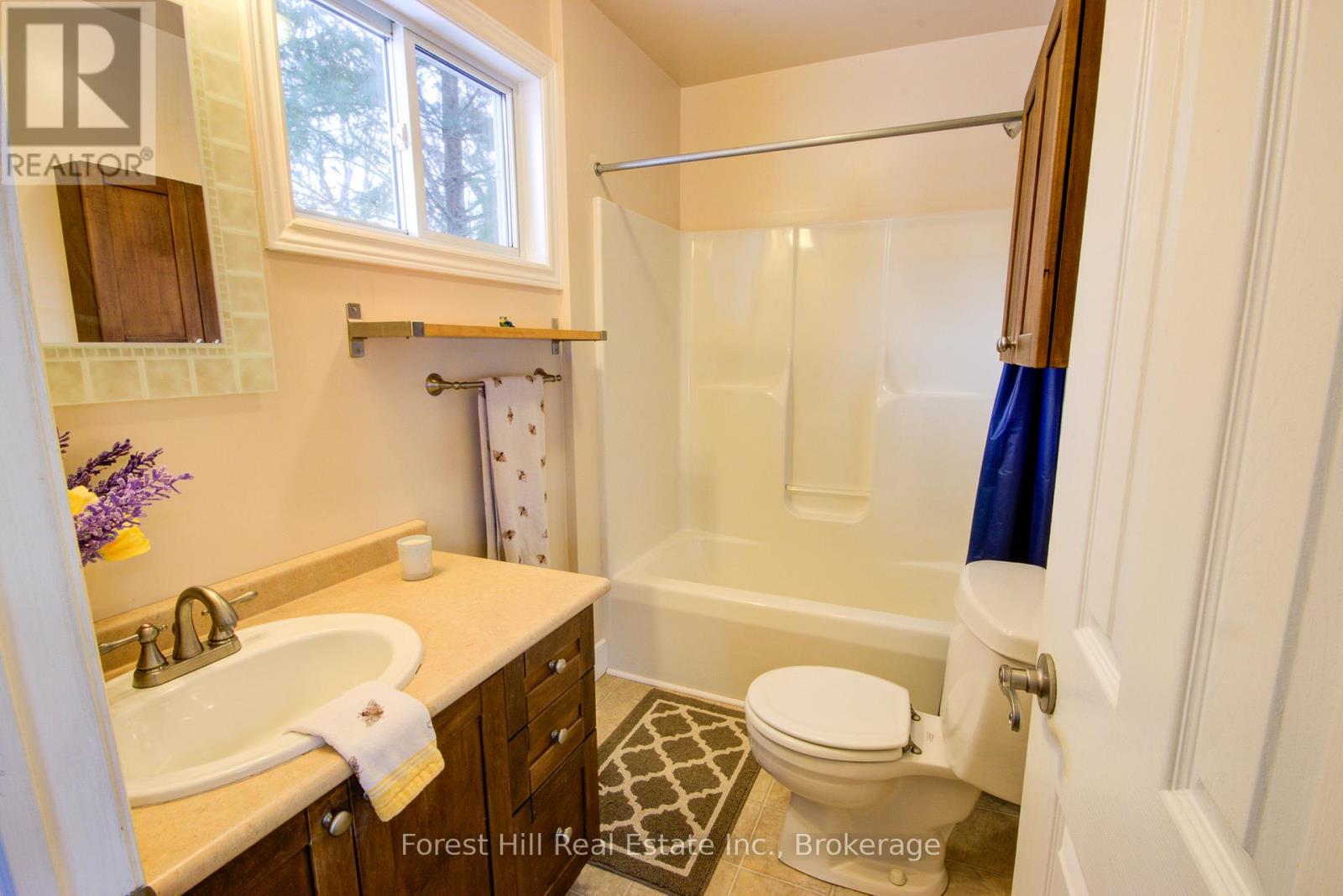 33 Meadow Heights Drive, Bracebridge, Ontario  P1L 1A2 - Photo 23 - X12684876