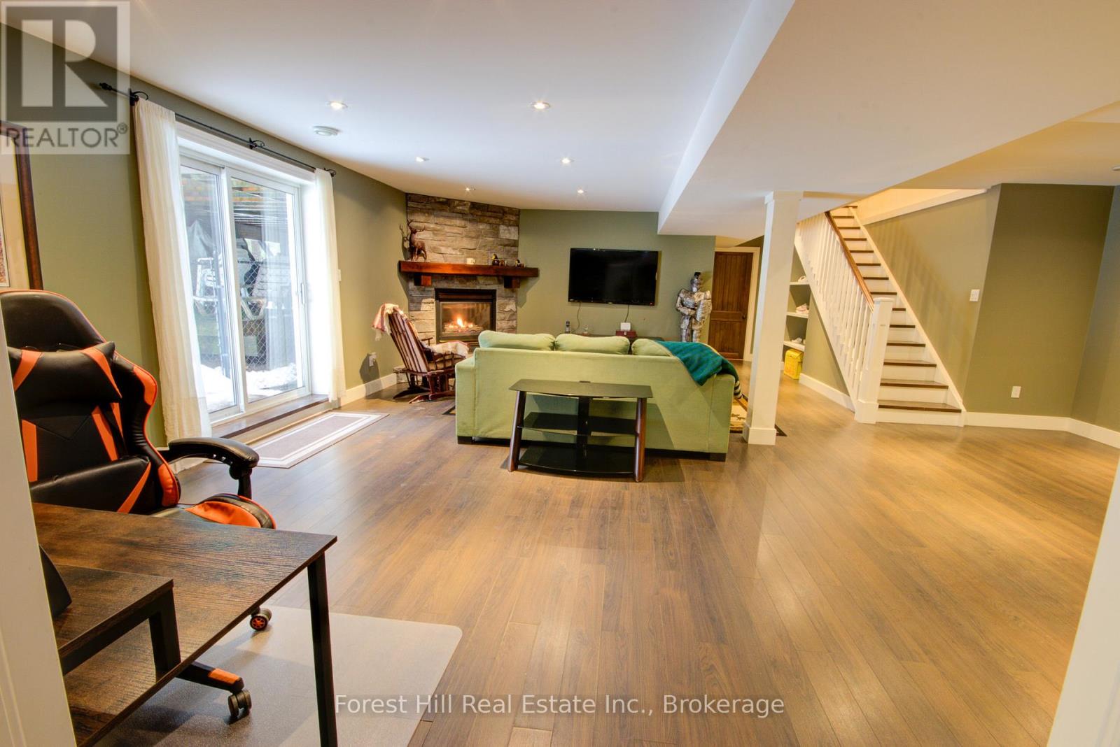 33 Meadow Heights Drive, Bracebridge, Ontario  P1L 1A2 - Photo 35 - X12684876