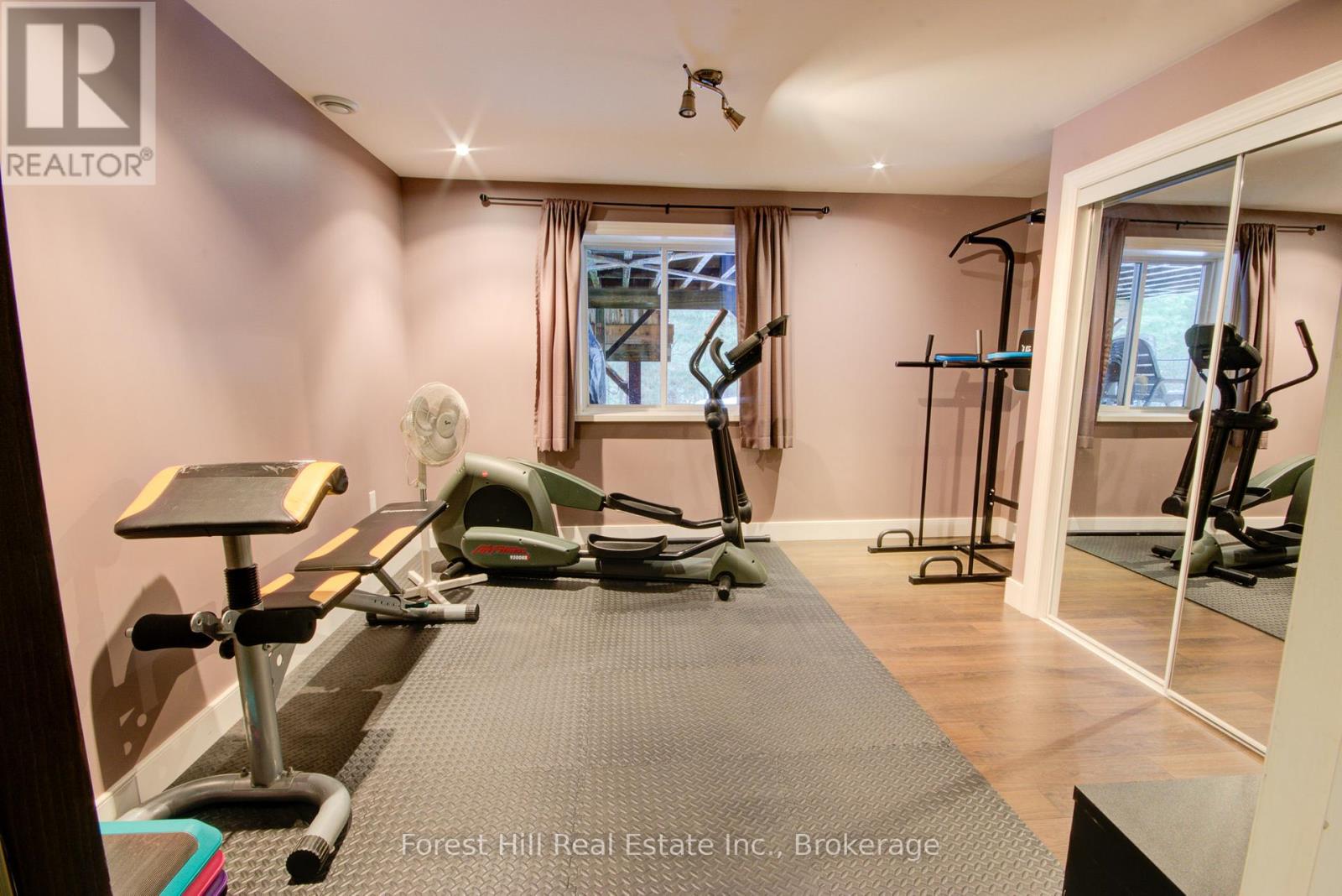 33 Meadow Heights Drive, Bracebridge, Ontario  P1L 1A2 - Photo 37 - X12684876