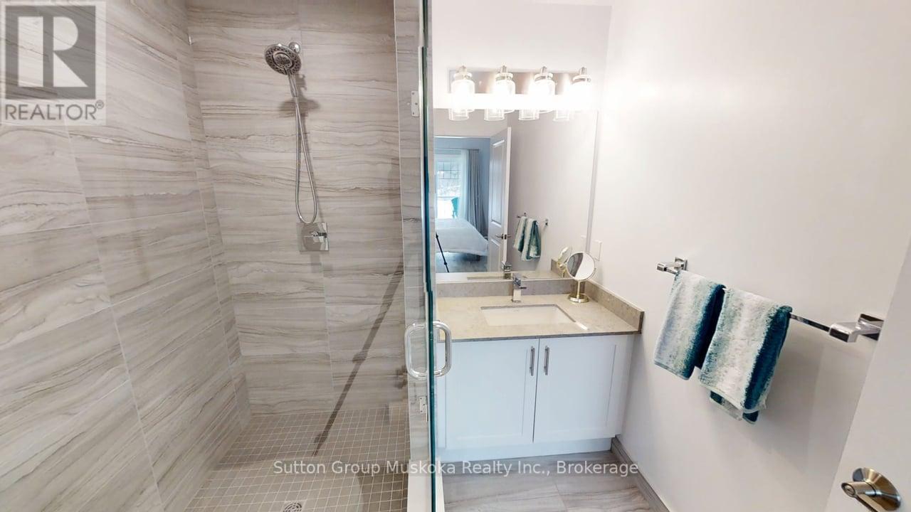 423 - 25 Pen Lake Point Road, Huntsville, Ontario  P1H 2E8 - Photo 10 - X12690352