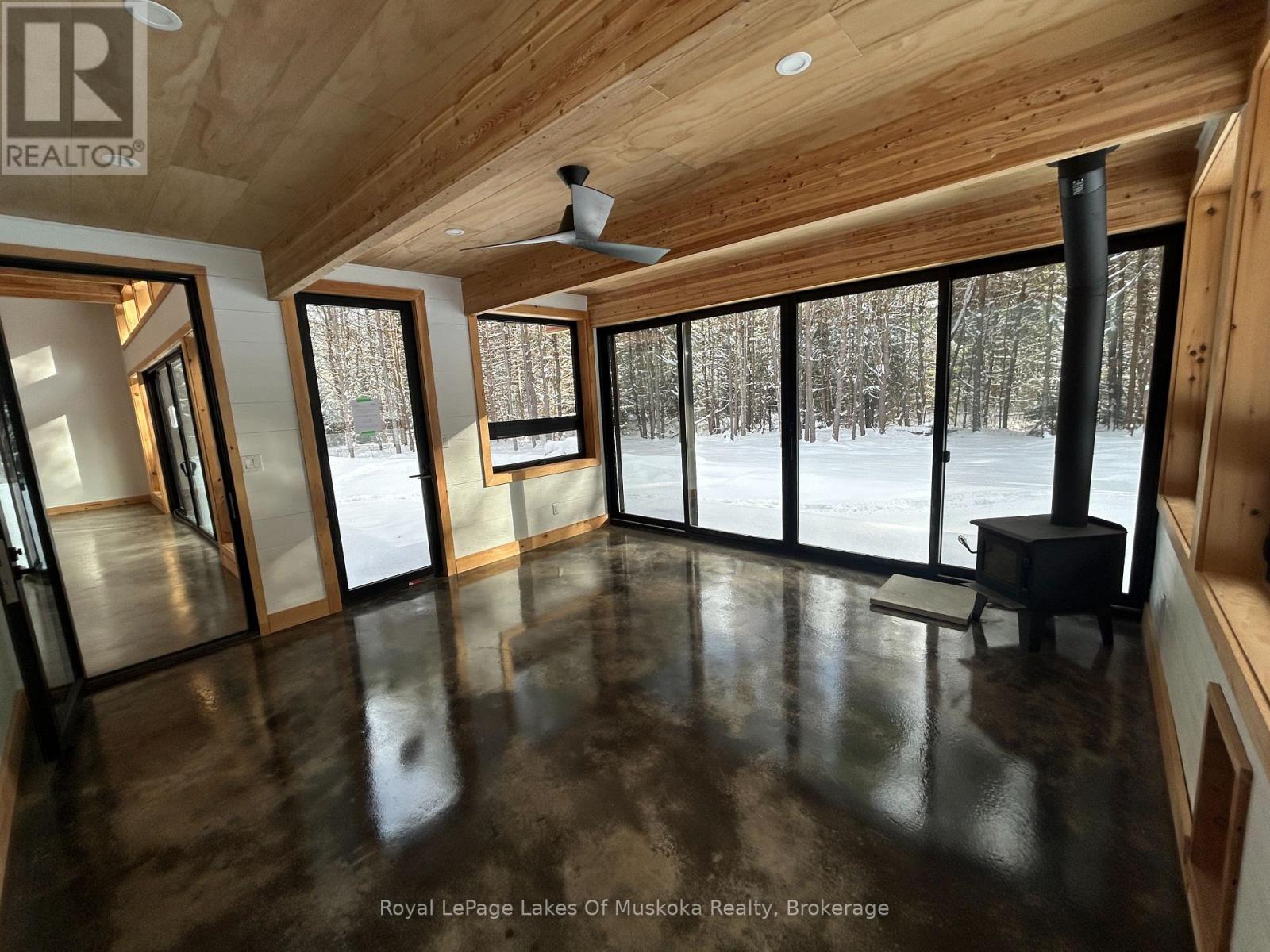 286 Clearwater Lake Road, Huntsville, Ontario  P0B 1L0 - Photo 12 - X12691870