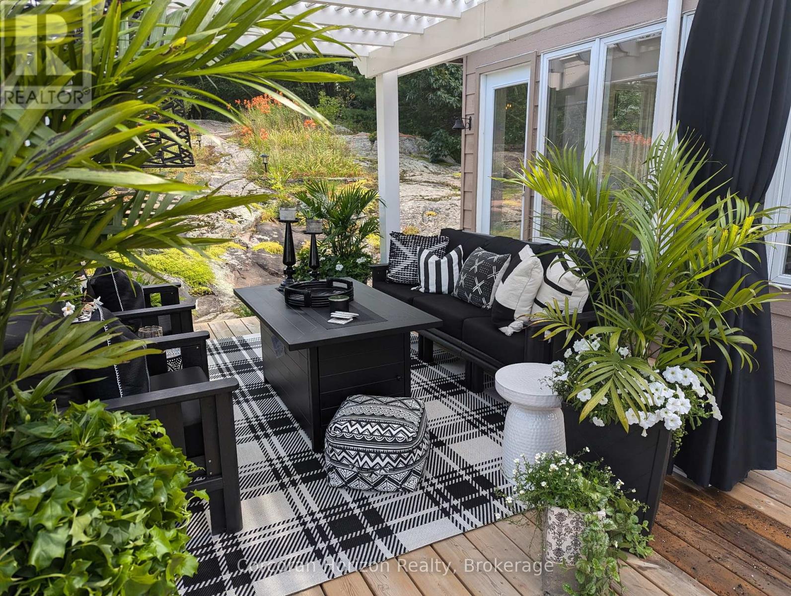 4476 Island 1040/little Beausoleil Island, Georgian Bay, Ontario  P0E 1E0 - Photo 3 - X12693164