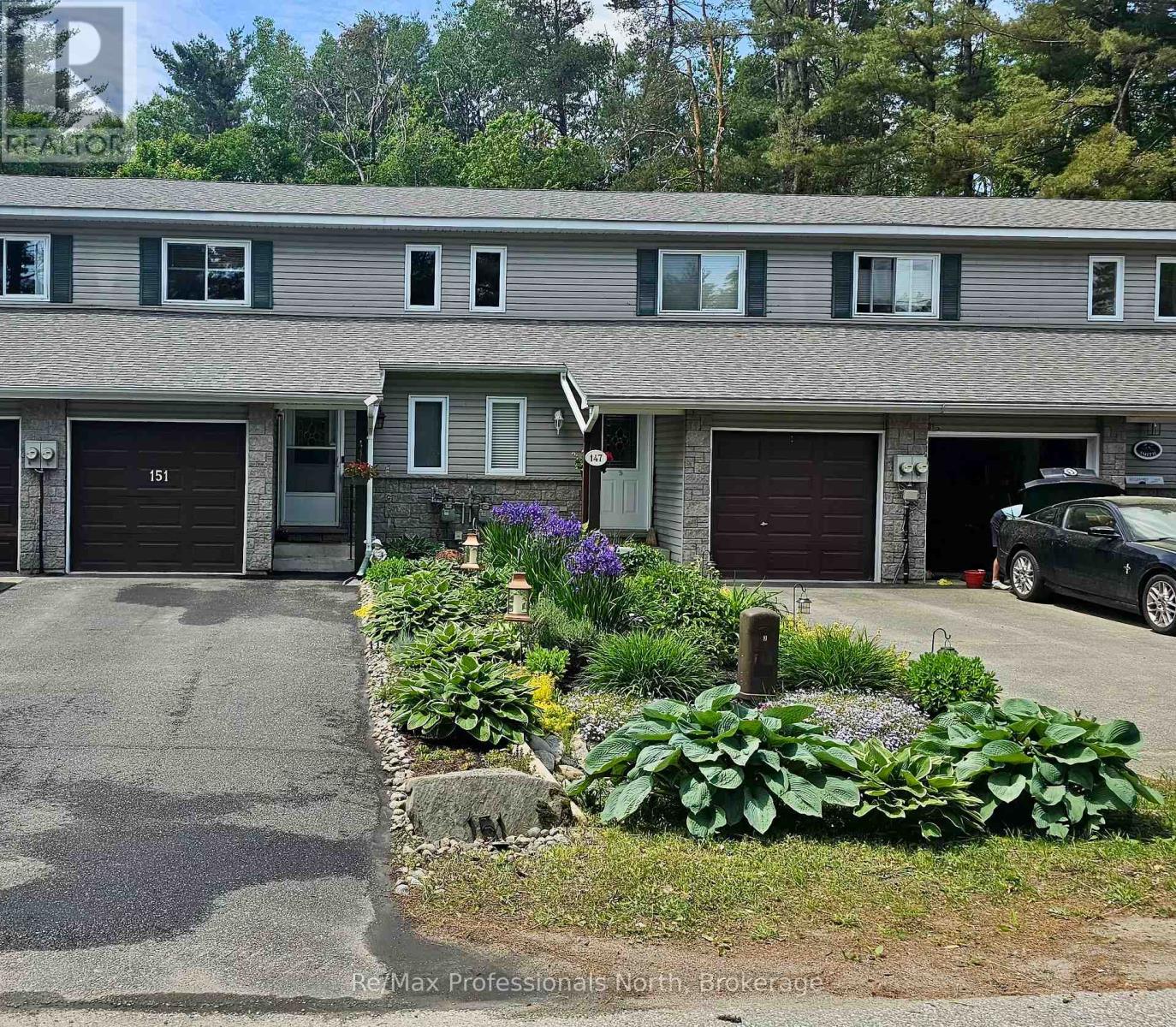 151 Pine Street, Bracebridge, Ontario  P1L 2H8 - Photo 1 - X12695566