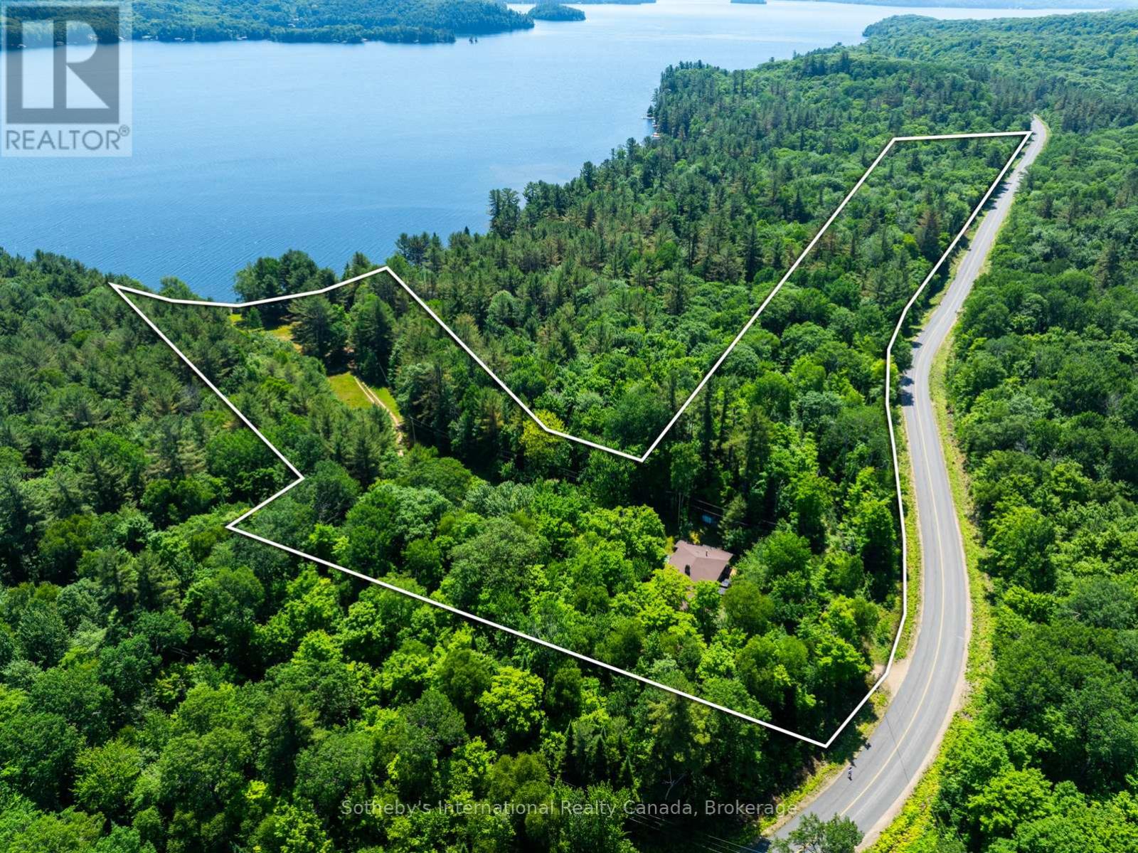 2447 South Portage Road, Lake Of Bays, Ontario  L8H 6Z4 - Photo 4 - X12696784