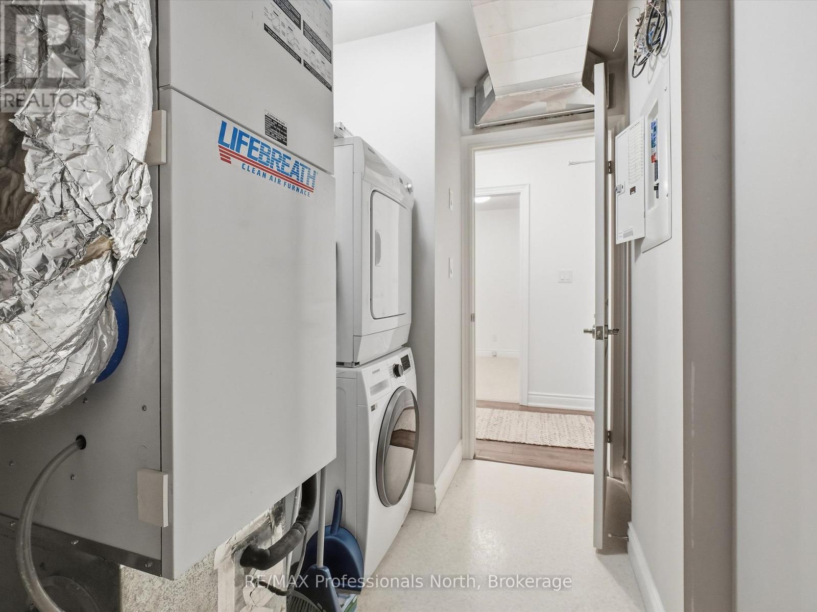 206 - 10a Kimberley Avenue, Bracebridge, Ontario  P1L 0A6 - Photo 18 - X12698908