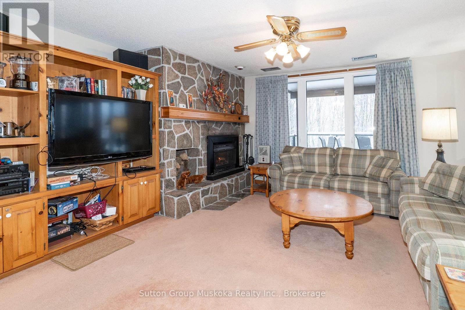 22-102 Oakridge - Deerhurst Resort Drive, Huntsville, Ontario  P1H 2E8 - Photo 4 - X12699192