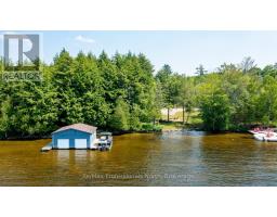 1054 BRYDONS BAY ROAD, Gravenhurst, Ontario