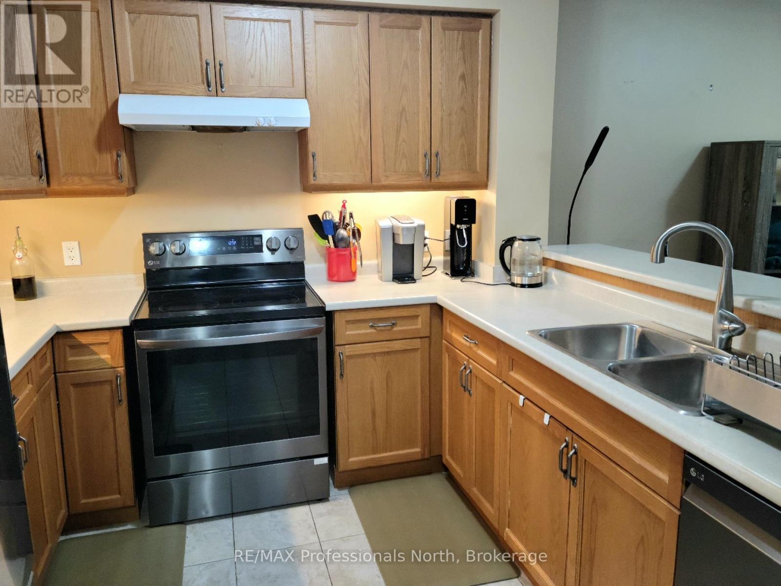 20 - 1591 Hidden Valley Road, Huntsville, Ontario  P1H 1A4 - Photo 8 - X12700132