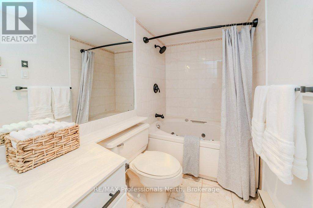 105 - 33 Deerhurst Drive, Huntsville, Ontario  P1H 2J4 - Photo 13 - X12702432