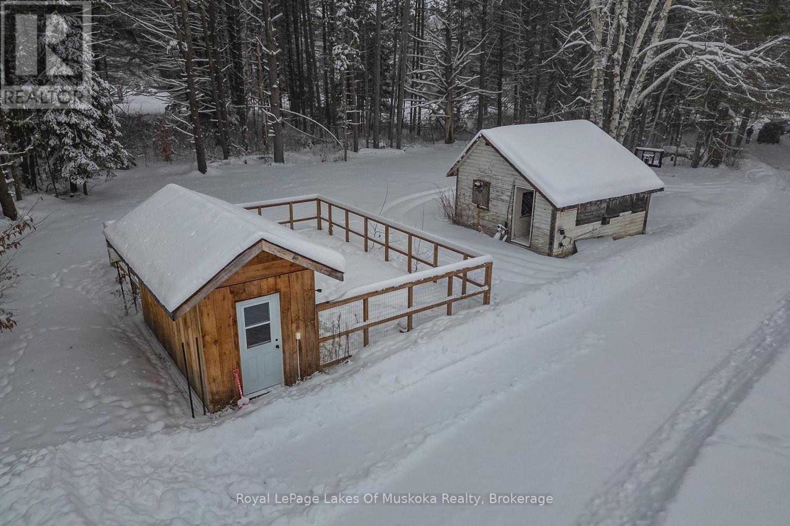 2892 60 Highway E, Lake Of Bays, Ontario  P0A 1H0 - Photo 28 - X12702616