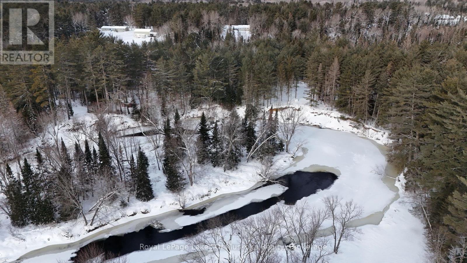 2892 60 Highway E, Lake Of Bays, Ontario  P0A 1H0 - Photo 32 - X12702616