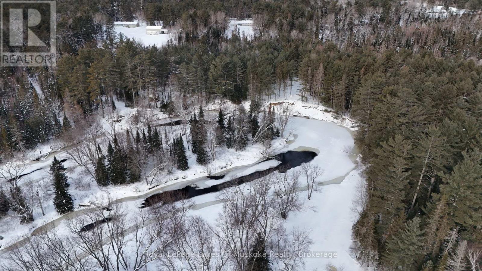 2892 60 Highway E, Lake Of Bays, Ontario  P0A 1H0 - Photo 34 - X12702616