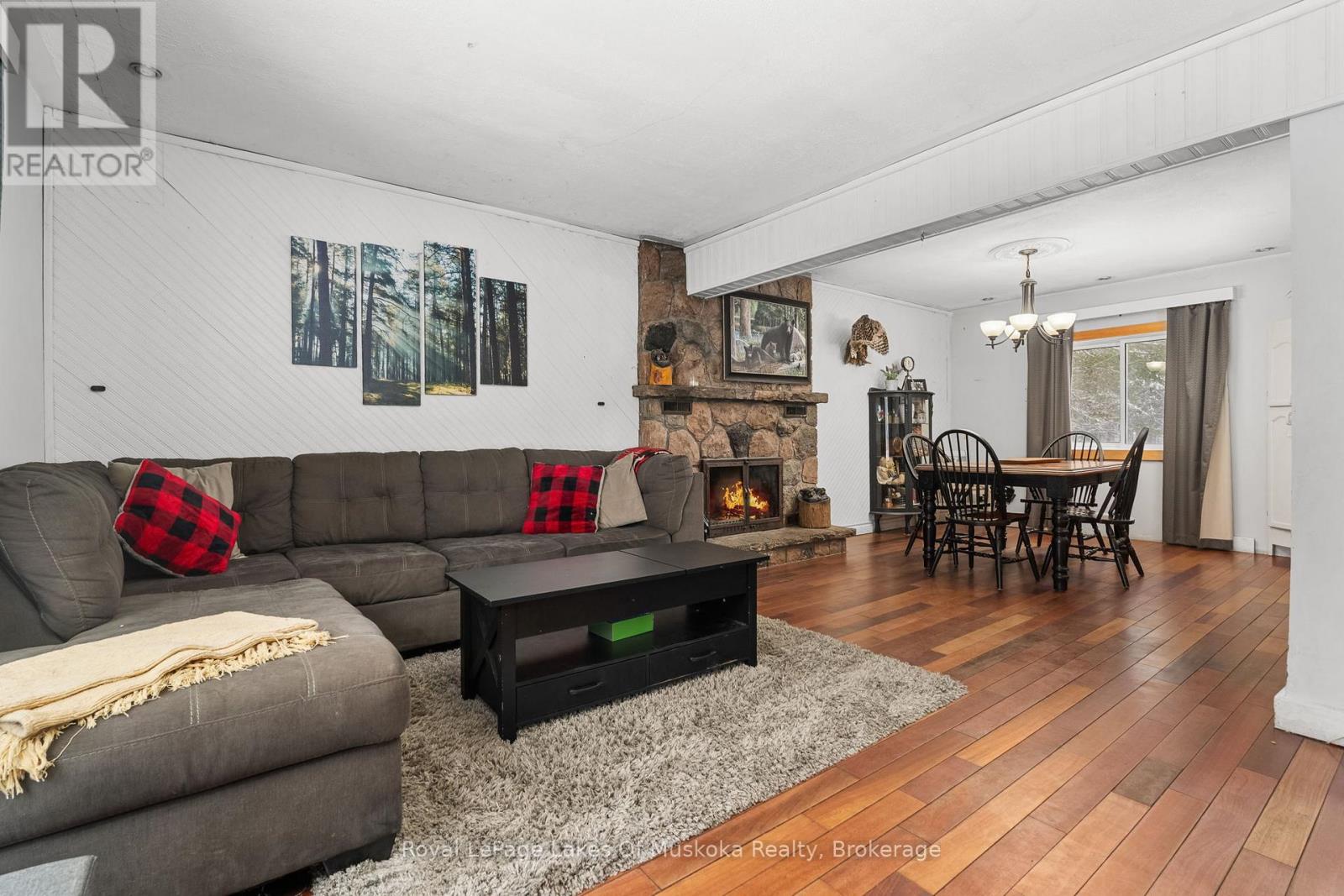 2892 60 Highway E, Lake Of Bays, Ontario  P0A 1H0 - Photo 7 - X12702616