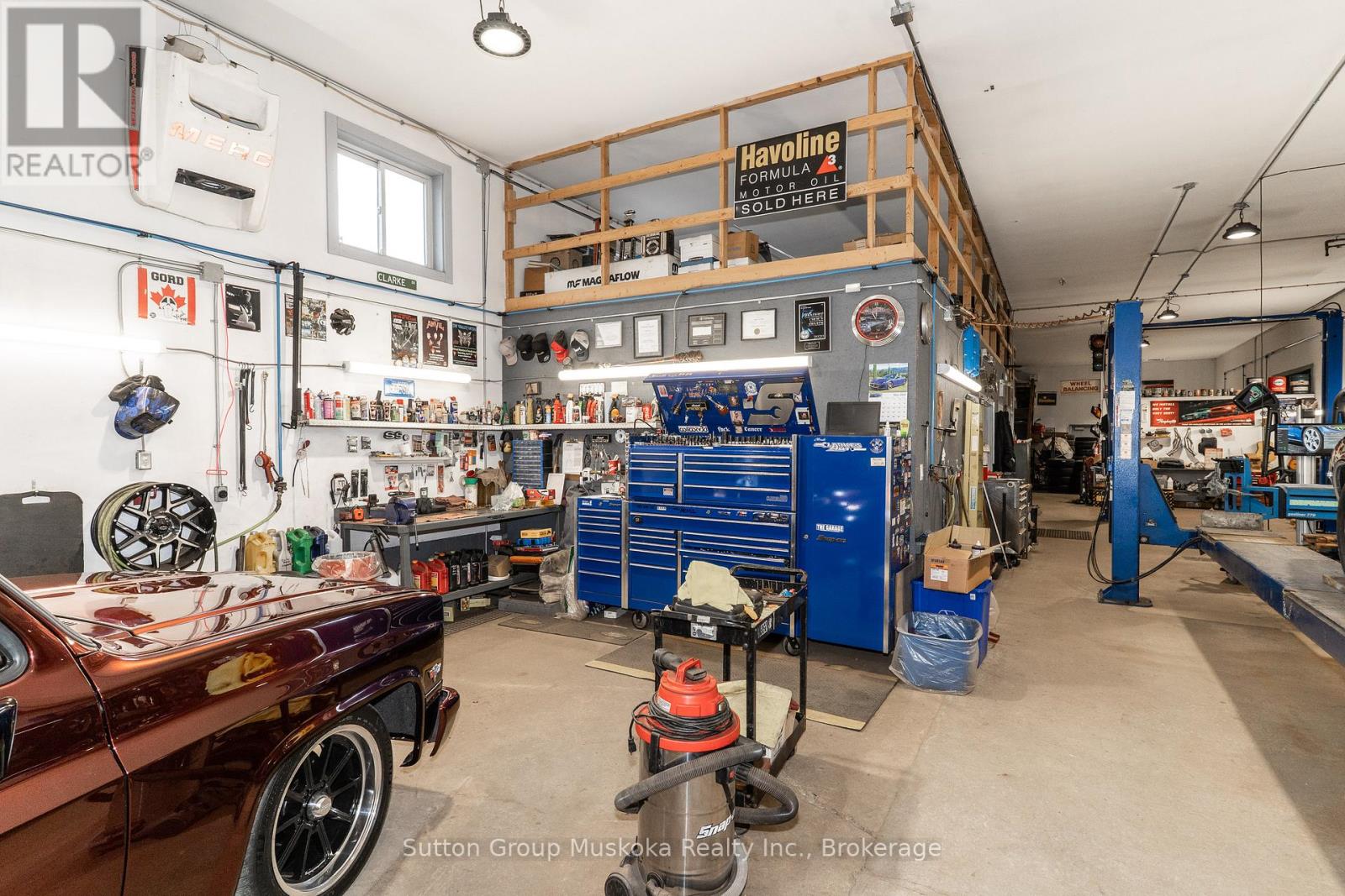 492 Old Ferguson Road E, Huntsville, Ontario  P1H 2J2 - Photo 14 - X12703714