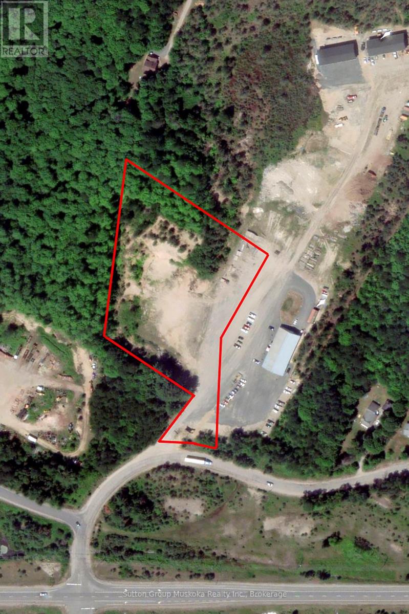 494 Old Ferguson Road, Huntsville, Ontario  P1H 2J2 - Photo 1 - X12703760