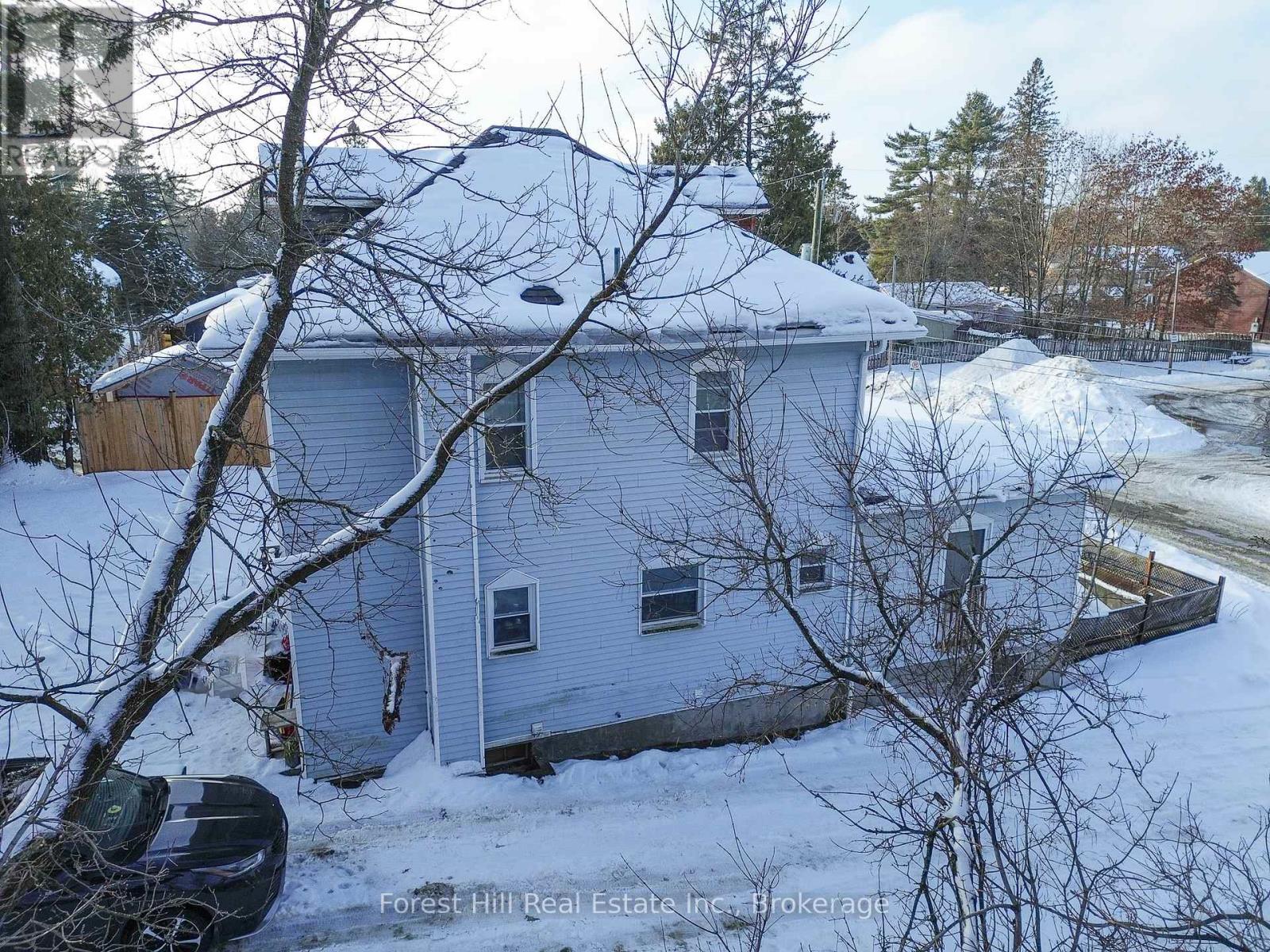 132 Richard Street, Bracebridge, Ontario  P1L 1J3 - Photo 10 - X12703960