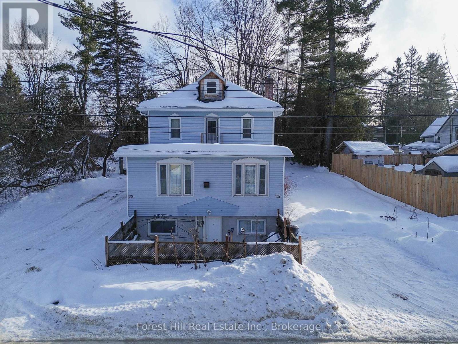 132 Richard Street, Bracebridge, Ontario  P1L 1J3 - Photo 2 - X12703960