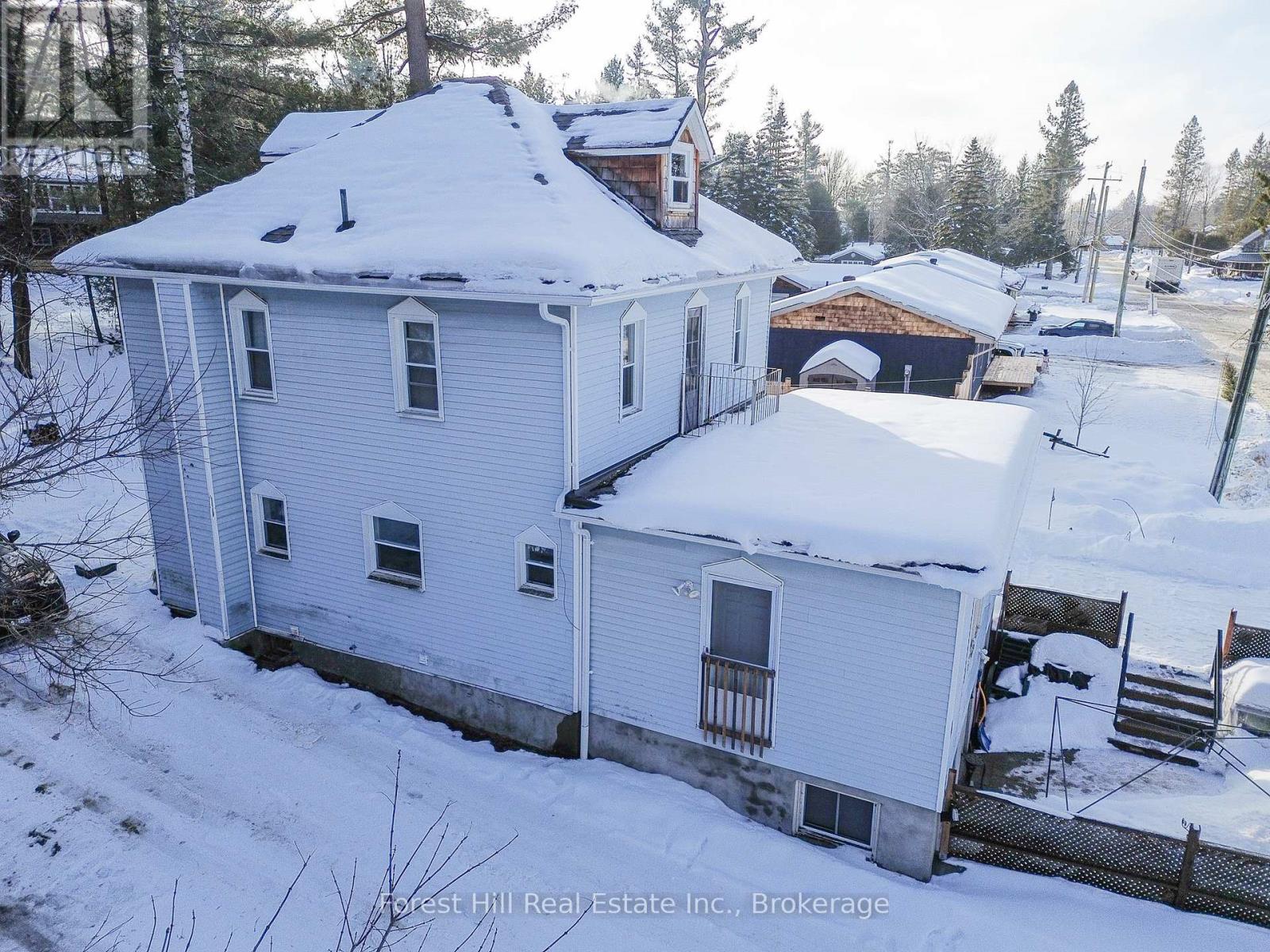 132 Richard Street, Bracebridge, Ontario  P1L 1J3 - Photo 8 - X12703960