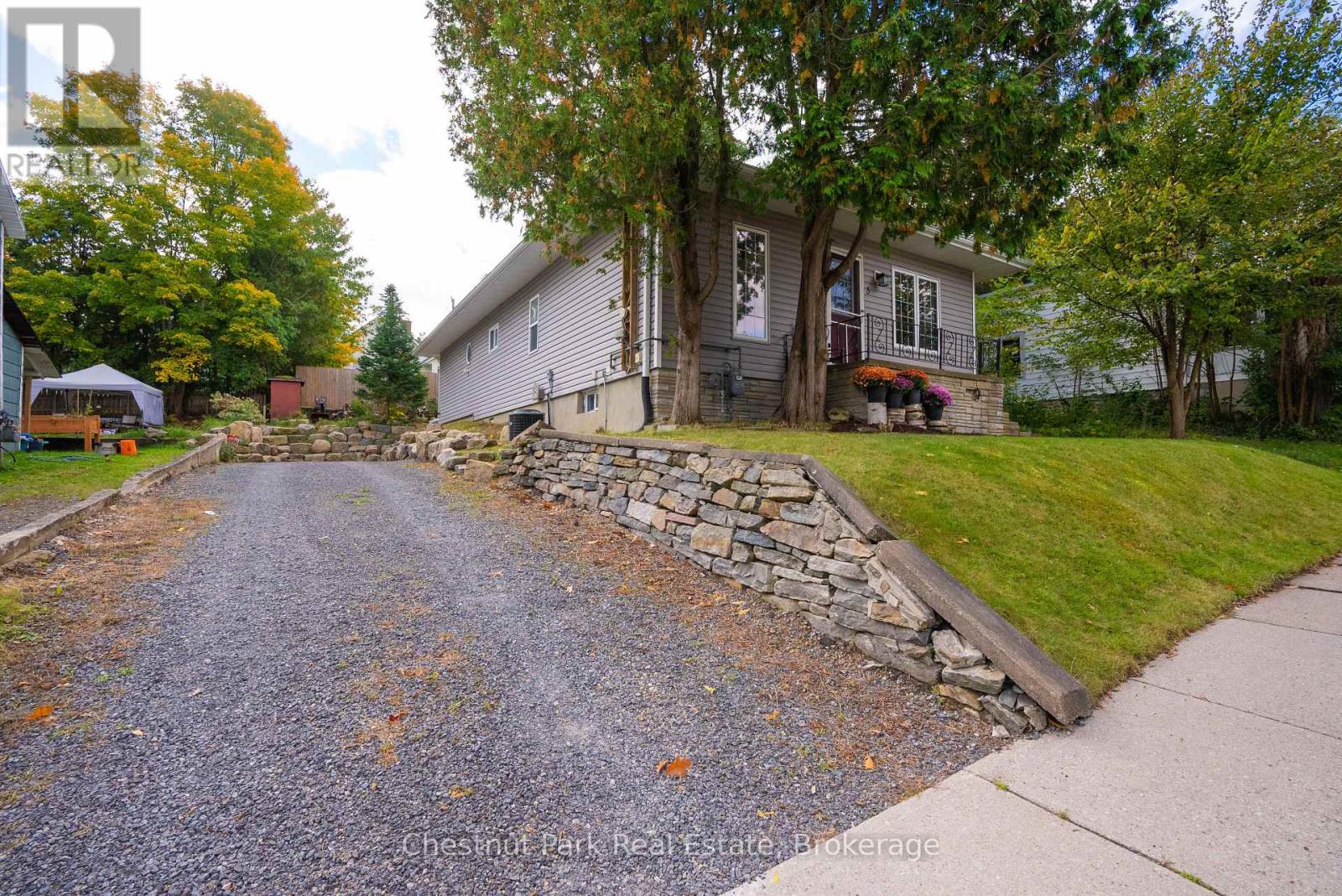 3 Cora Street E, Huntsville, Ontario  P1H 1T5 - Photo 39 - X12708090