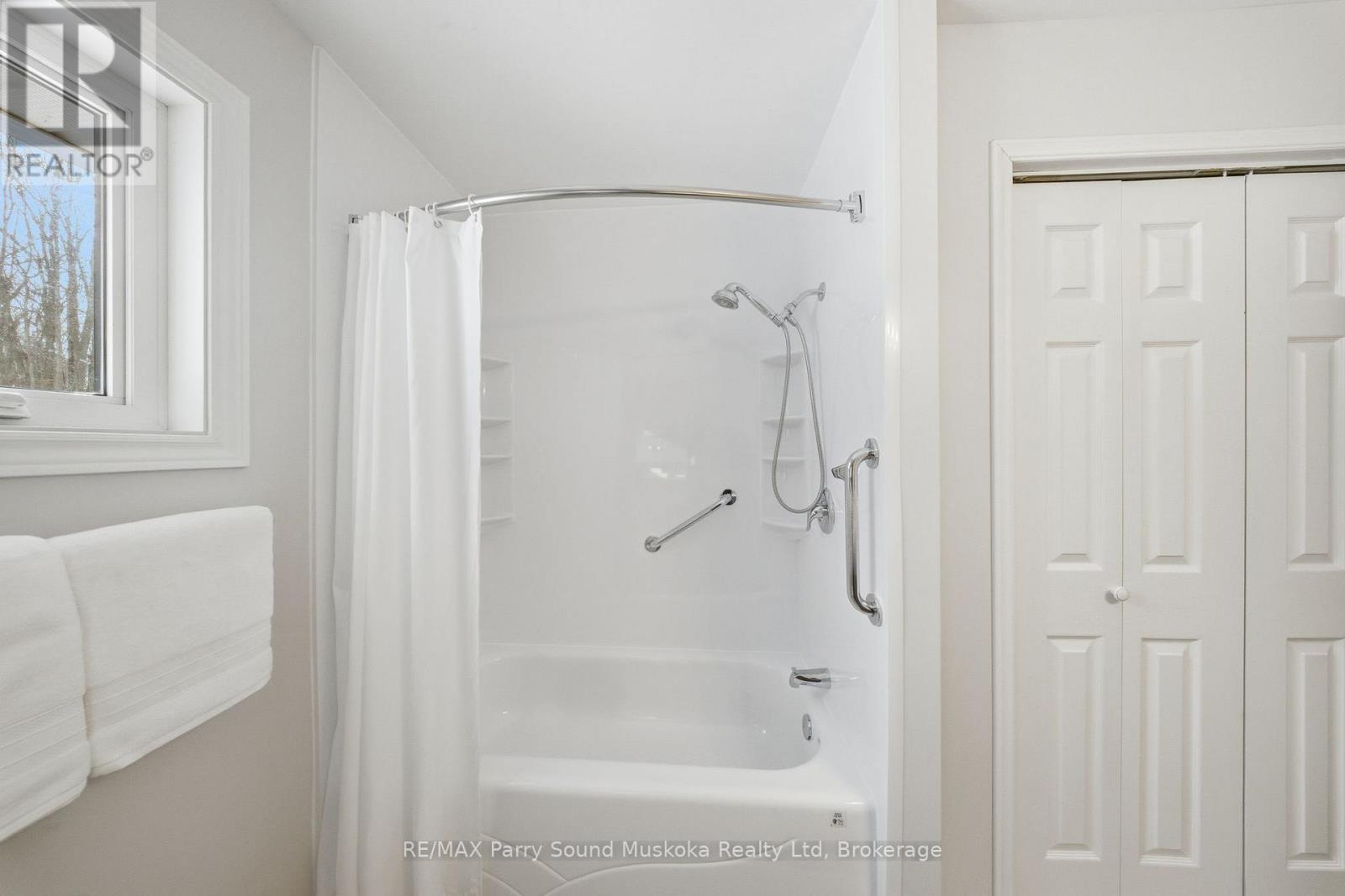 435 Rankin Lake Road, Seguin, Ontario  P2A 0B2 - Photo 17 - X12711806