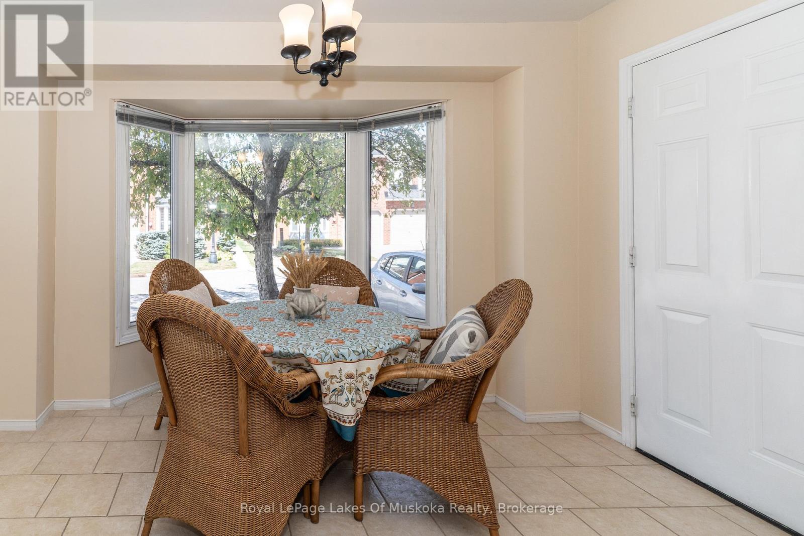 50 Shoreline Drive, Bracebridge, Ontario  P1L 1Z4 - Photo 13 - X12715550