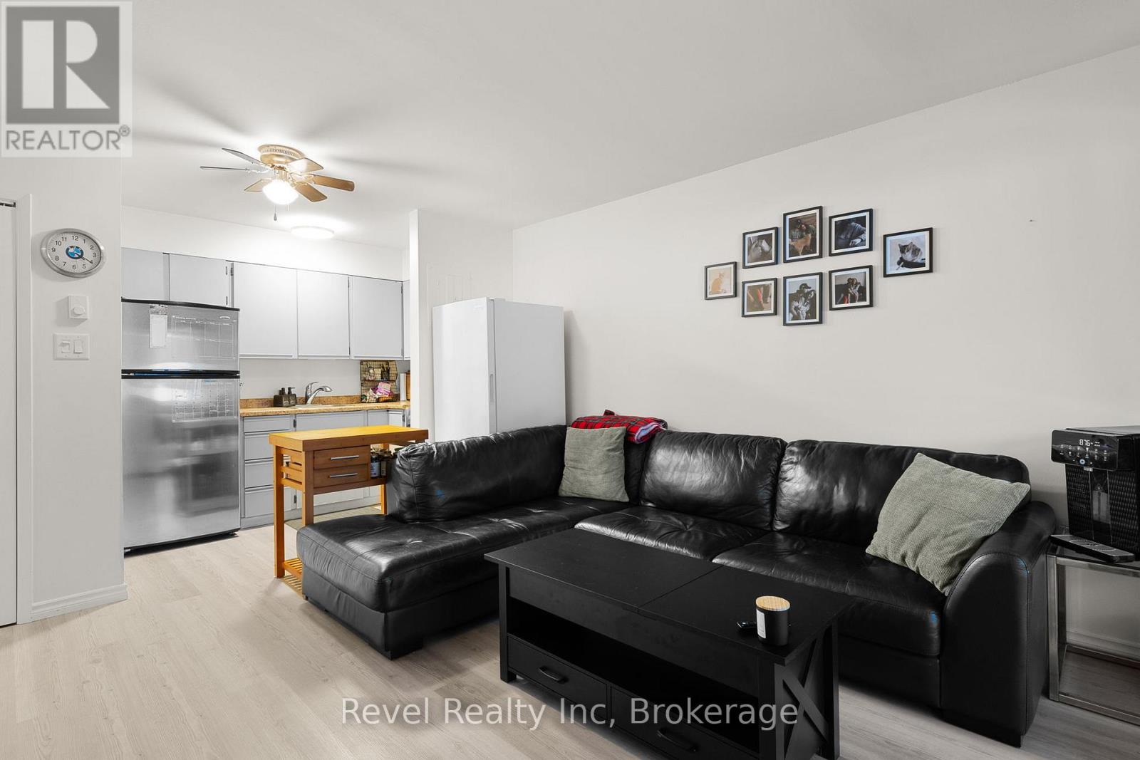 206 - 1 Georgian Bay Avenue, Parry Sound, Ontario  P2A 3B1 - Photo 8 - X12716044