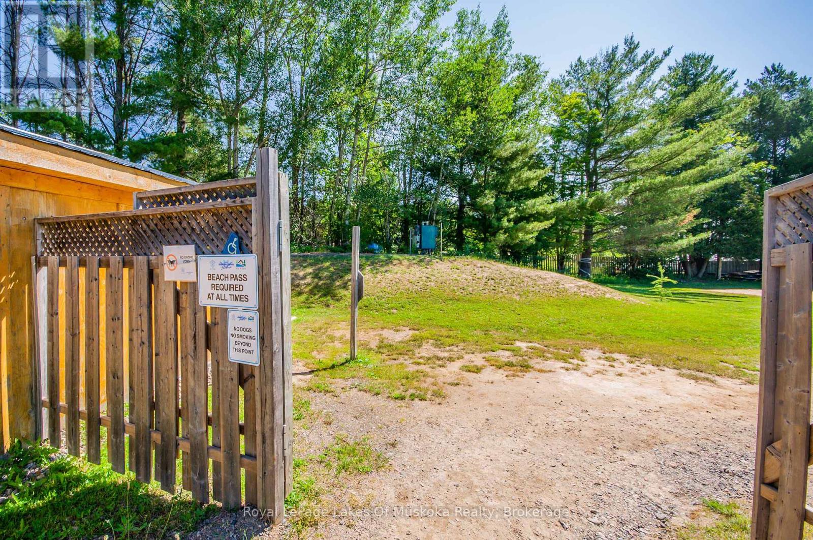 256 Woodland Drive, Huntsville, Ontario  P1H 1A6 - Photo 39 - X12716700