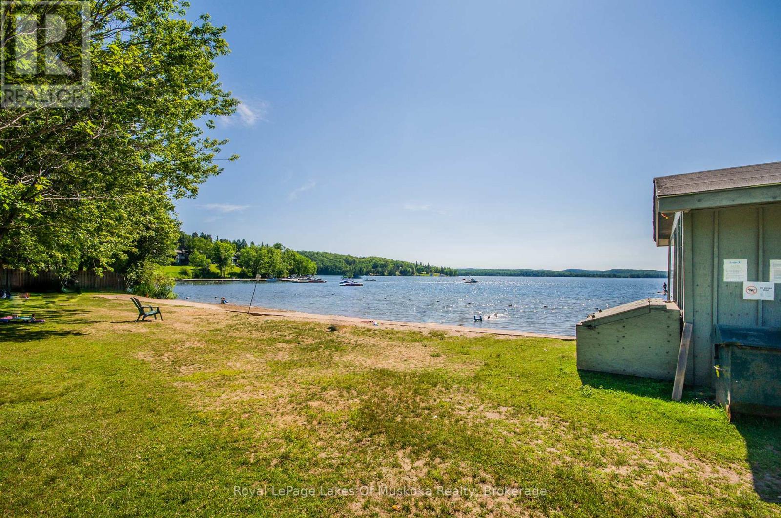 256 Woodland Drive, Huntsville, Ontario  P1H 1A6 - Photo 41 - X12716700