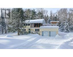 256 WOODLAND DRIVE, Huntsville, Ontario