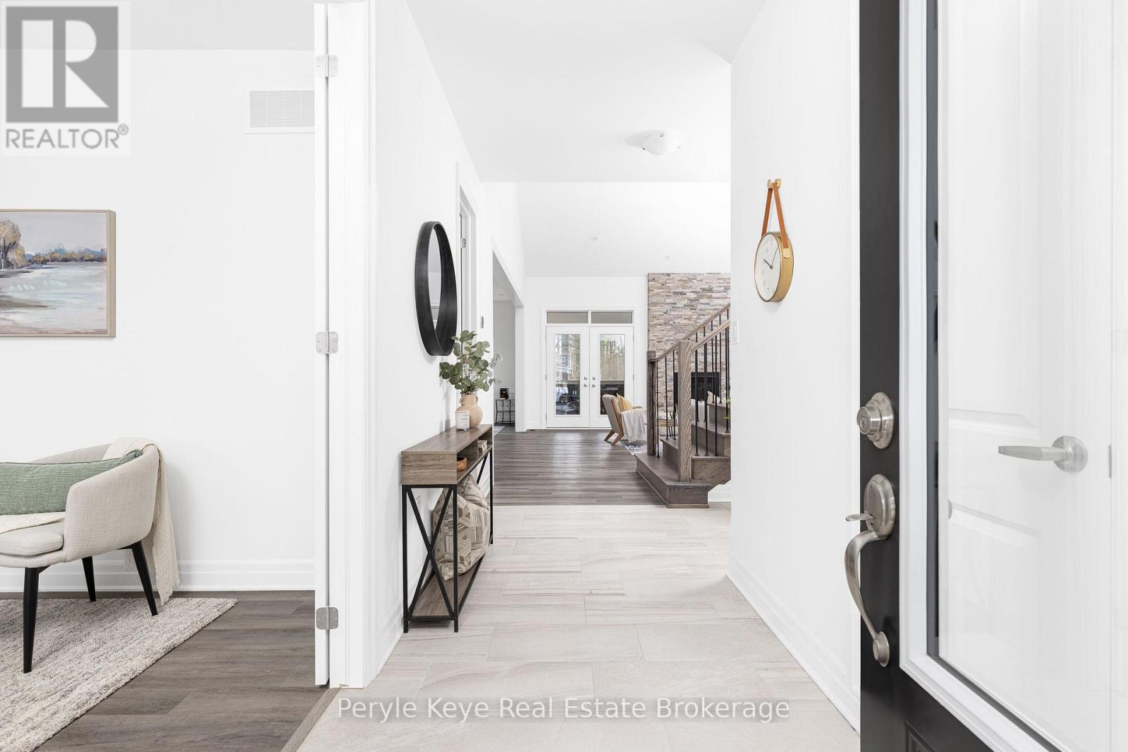 30 Dyer Crescent, Bracebridge, Ontario  P1L 0N4 - Photo 8 - X12719686