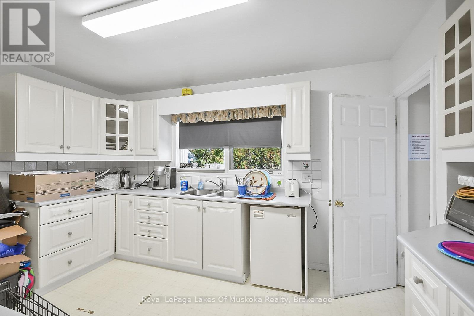 1008 South Monck Drive, Bracebridge, Ontario  P1L 1W8 - Photo 25 - X12720126