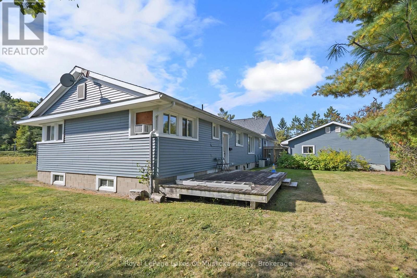 1008 South Monck Drive, Bracebridge, Ontario  P1L 1W8 - Photo 31 - X12720126